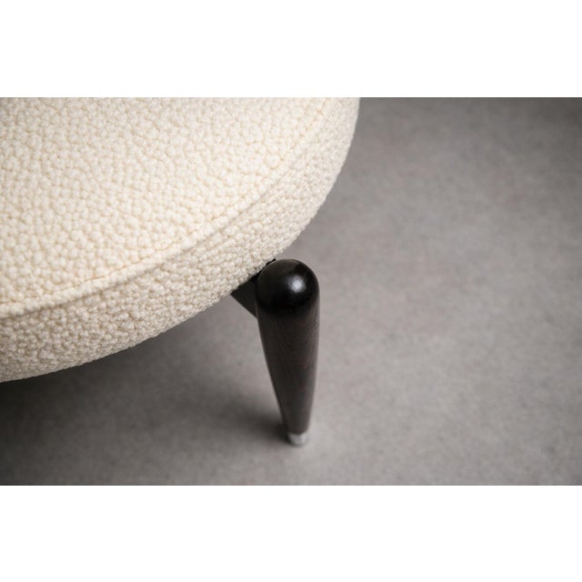 1950s Móveis Cimo Round Stool in Ebonized Wood With Metal Sabots, Brazil, 1950s — Newly Upholstered in Warm Ivory Bouclé For Sale - Image 5 of 9