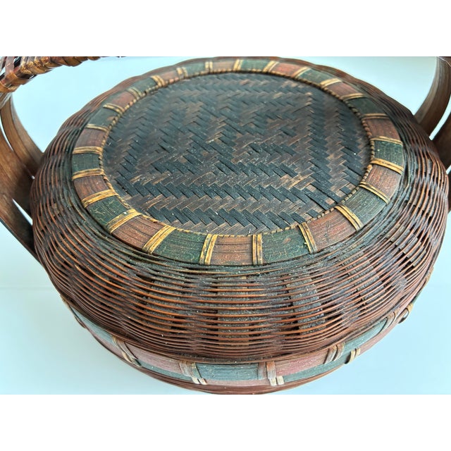 Wood Antique Chinese Rattan Lidded Sewing Basket Asian Decor For Sale - Image 7 of 13