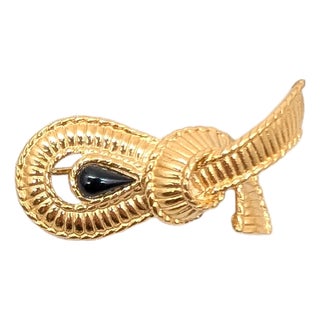 Vintage 1980s Signed Givenchy Faux-Onyx Ribbon Brooch For Sale