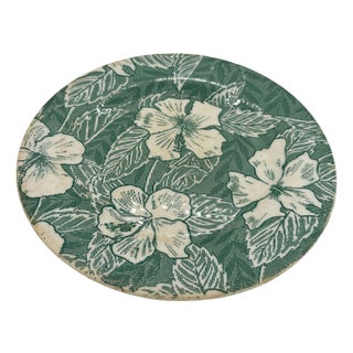 Mid 20th Century Green Hawaiian Hibiscus Dinner Plate by Tepco Wallace China For Sale