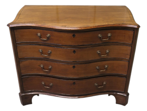 Georgian Serpentine Walnut Chest of 4 Drawers, 1800