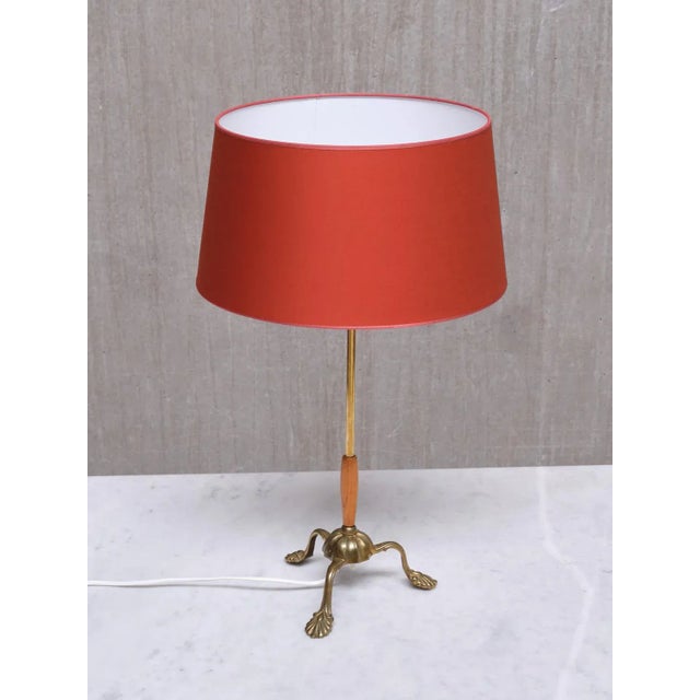 Red Edvard Hagman Table Lamp in Brass, Elm and Vermillion Shade, Sweden, 1940s For Sale - Image 8 of 12