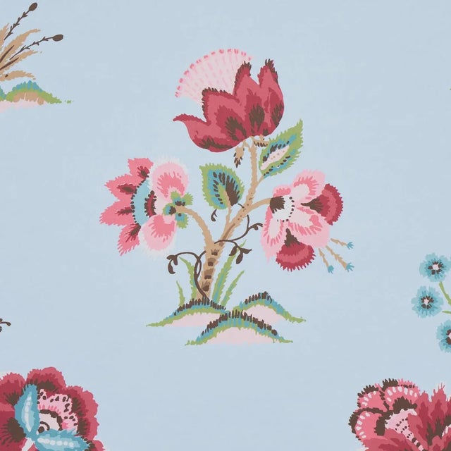 Contemporary Sample - Schumacher Ashford Wallpaper in Rose & Sky For Sale - Image 3 of 5