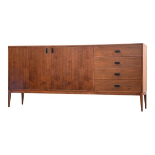 Walnut Mid Century Modern Dresser For Sale