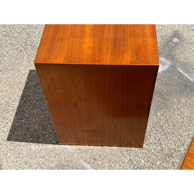 Pair of Danish Modern 1-Drawer Teak Nightstands For Sale In Philadelphia - Image 6 of 12