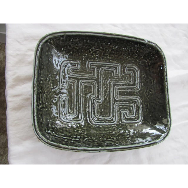 Very nice decorative bowl for Rorstrand of Sweden designed by Gunnar Nylund. Excellent condition. Marked on the bottom...