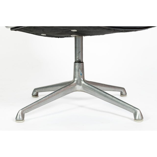 Early Eames Time Life Executive Chair Herman Miller, 1960s, Xerox Corp. For Sale - Image 15 of 17