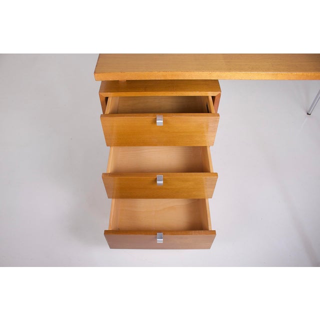 Silver Small Desk by George Nelson for Herman Miller, 1950s For Sale - Image 8 of 13