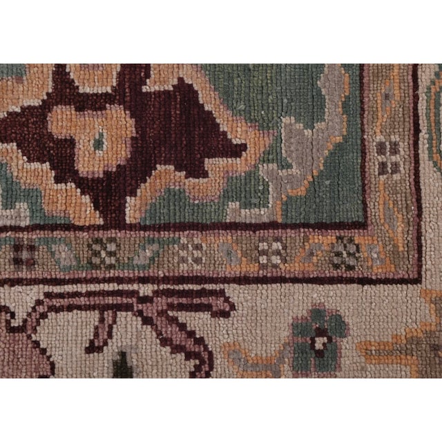 1980s Turkish Handknotted Wool Oushak Rug, 1980s For Sale - Image 5 of 7