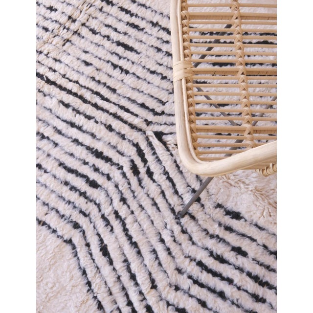 Moroccan Textured Beni Ourain Rug - 9.5 X 4.4 Ft For Sale In Cleveland - Image 6 of 8