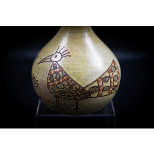 Mid-Century French Soliflore Vase in Glazed Ceramic with Incised Decoration of Stylized Birds by Olivier Pettit, France, 1950-1960 For Sale - Image 11 of 13