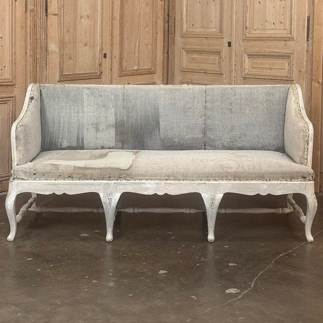 Mid 18th Century 18th Century Swedish Rococo Bench in Hand-Scraped Painted Finish For Sale - Image 5 of 18