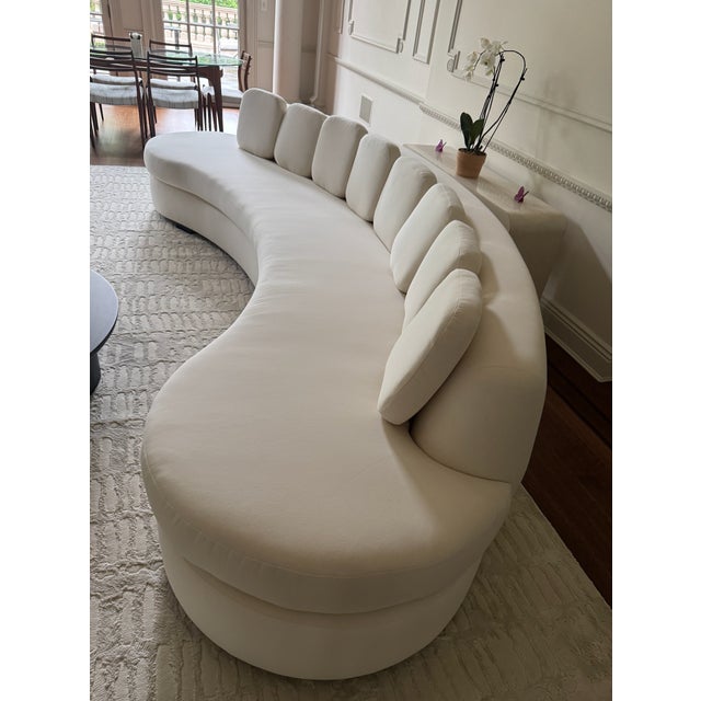 2020s Custom Contemporary Off-White Curved Sofa For Sale - Image 5 of 7