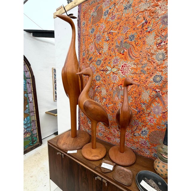 1987 Set of Three Large Carved Wood Shore Bird Sculptures by Paul LaMontagne For Sale - Image 6 of 8