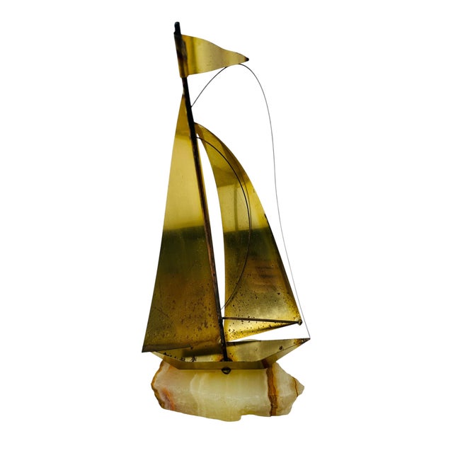 1970s 1970s Mid-Century Modern Brutalist Brass Sailboat Sculpture on Onyx Base by Yosi - 13" For Sale - Image 5 of 13