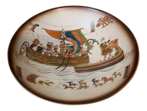 1900 French Baie Du St. Michel Pottery Norman Conquest of England Motif Bowl