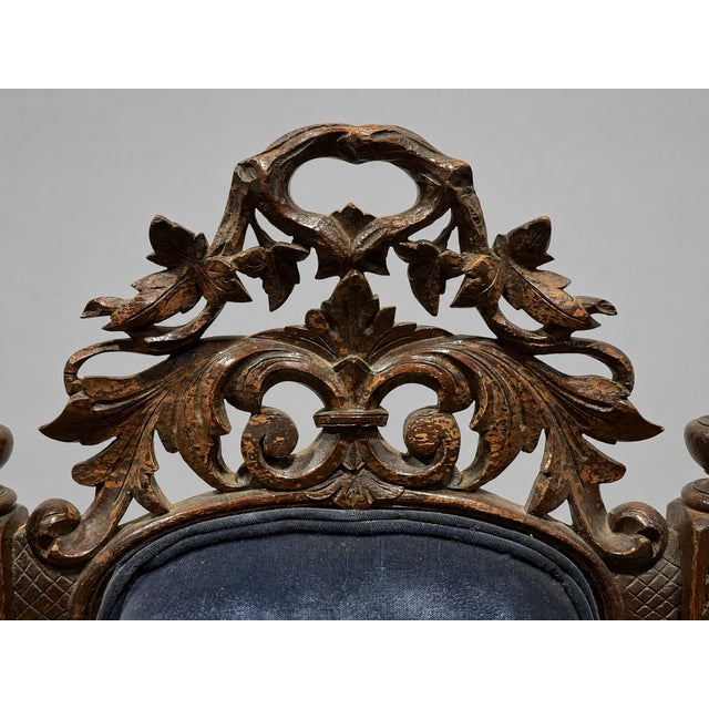 19th Century Renaissance Revival Carved Lion Oak Arm Chair For Sale In Nashville - Image 6 of 8