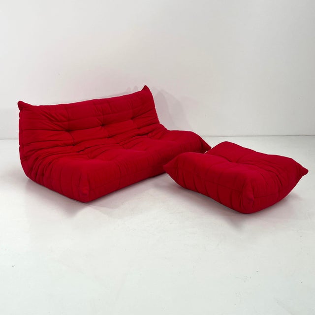 Set of Red 3-Seater Togo Sofa & Ottoman by Michel Ducaroy for Ligne Roset, 1970s For Sale - Image 10 of 17