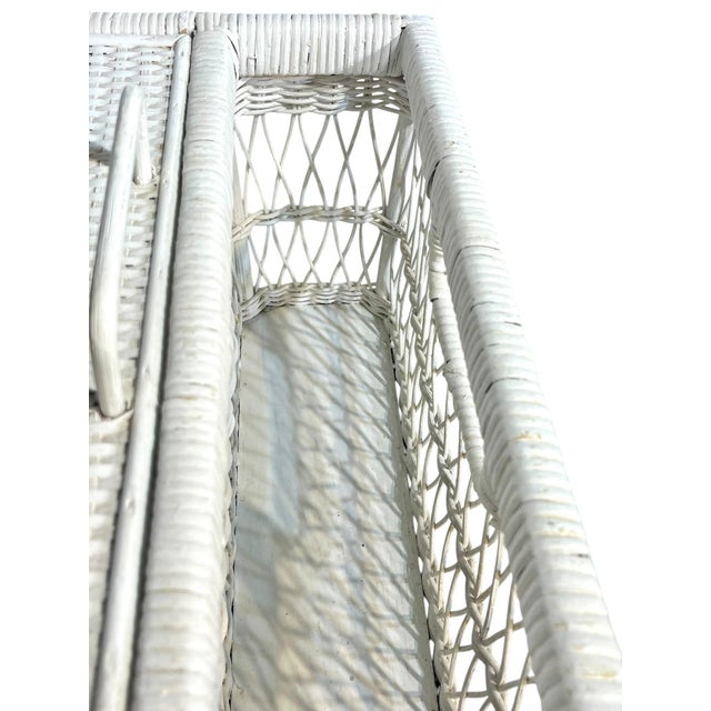 Vintage White Wicker Bed Tray With Removable Tray For Sale - Image 6 of 18