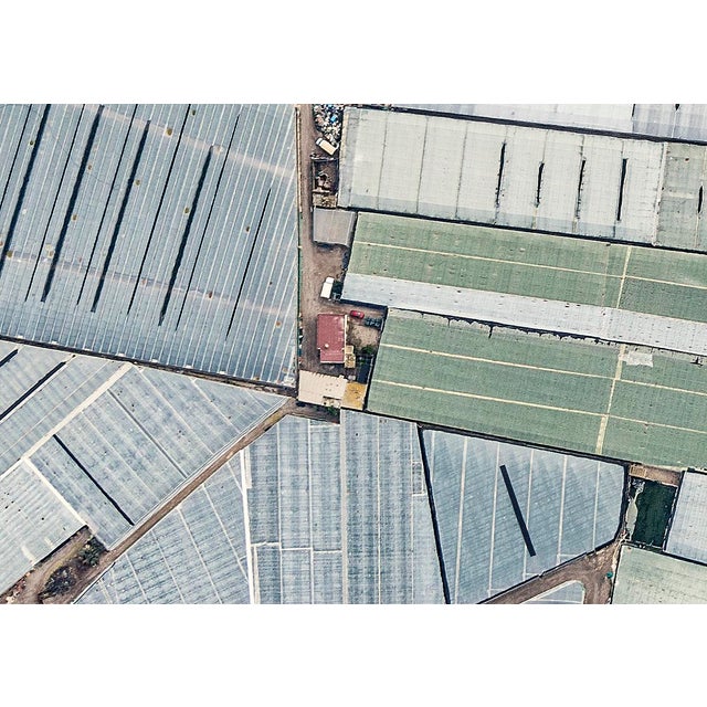 "AV_MarPlastico_001" Contemporary Limited Edition Fine Art Photograph Print by Bernhard Lang For Sale - Image 4 of 6