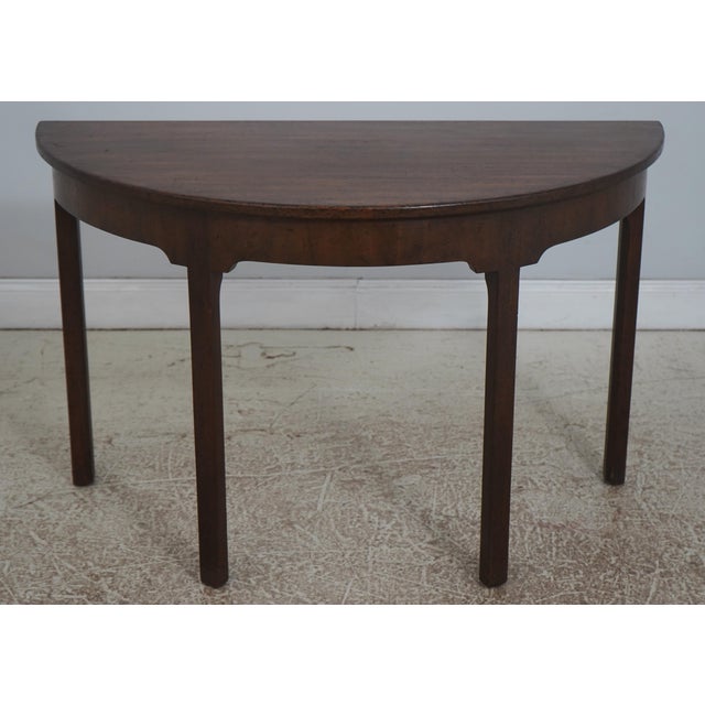 Age: Approx. 50 Years Old Details: Factory Distressed Colonial Williamsburg Mahogany High Quality Construction 18 C....