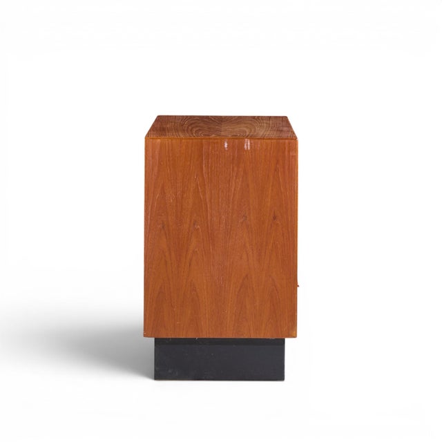 Mid 20th Century Westnofa Mid Century Norwegian Teak 4 Drawer Dresser For Sale - Image 5 of 9
