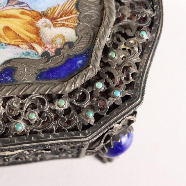 Silver and Enamel Box For Sale - Image 5 of 13