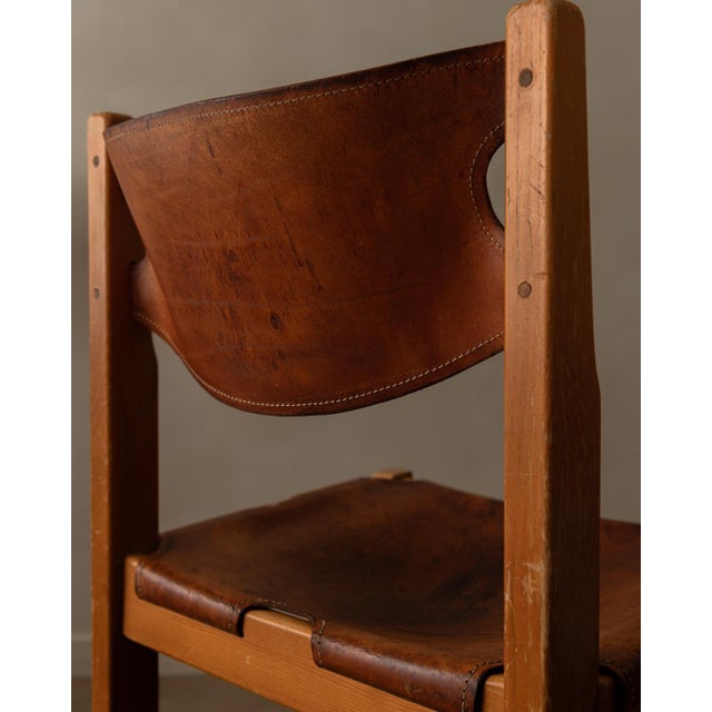 Wood Vintage French Elm and Cognac Leather Chair from Maison Regain, 1970s For Sale - Image 7 of 16