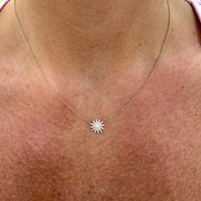 Gold Ladies 14k Yellow Gold 0.23ct Diamond Adjustable Chain Sunburst Pendant Necklace For Sale - Image 8 of 8