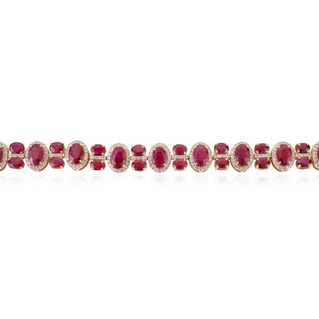 Contemporary 12.57 Carats Mozambique Rubies Studded With Diamonds in 14k Solid Gold Bracelet For Sale - Image 3 of 14