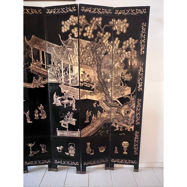 Vintage Chinese Coromandel Black Lacquer 8-Panel Folding Screen With Gilt Court Scenes For Sale - Image 4 of 7