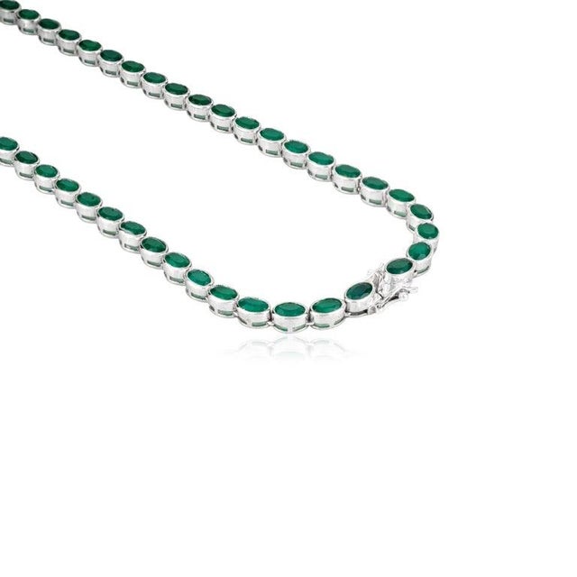 Art Nouveau 21.78 Carat Green Onyx Bezel-Set Gemstone Tennis Necklace- 925 Sterling Silver Jewelry For Sale - Image 3 of 12