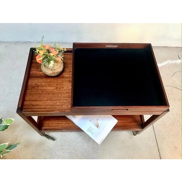German Modernist Walnut Serving Cart with Removable Trays from Wilhelm Renz, 1960s For Sale - Image 11 of 18