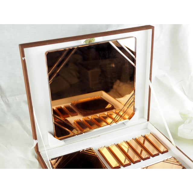 1930s French Stylclair Art Deco Glass Set of Knife Rests, Trivet and Bottle Coasters Set- 15 Pieces For Sale - Image 10 of 12