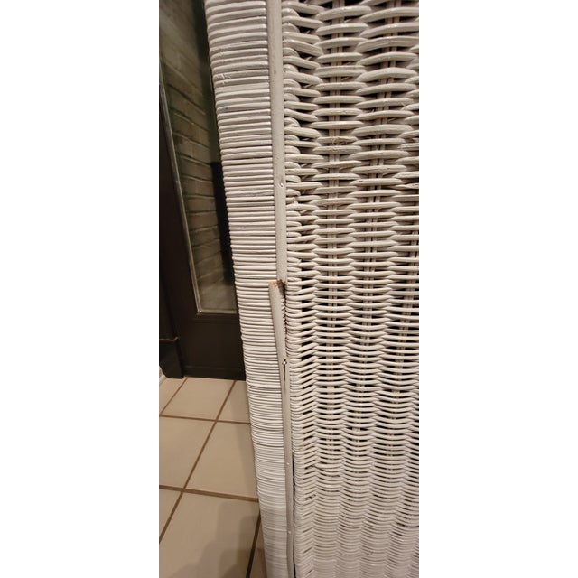 1980's Henry Link Style Coastal 6 - Drawer Wicker Dresser For Sale - Image 11 of 15