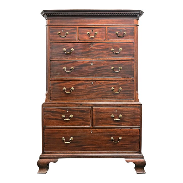 English George III Mahogany Chest on Chest For Sale