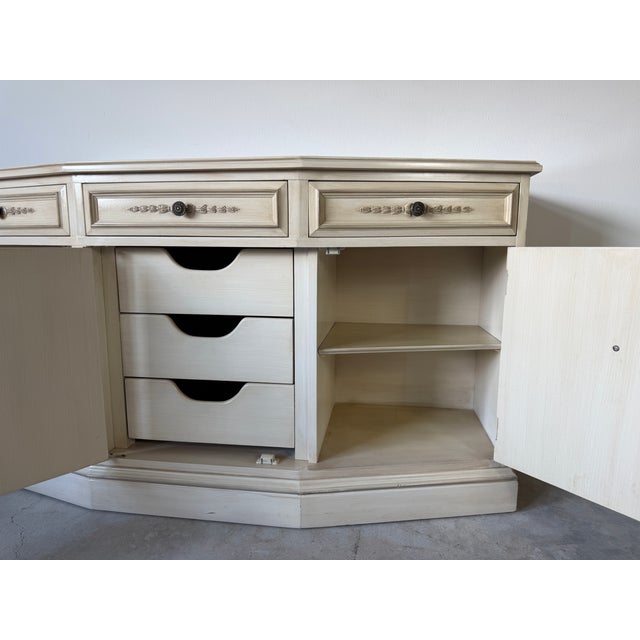 Cream Vintage Hickory Manufacturing Co. Neoclassical Style Bow Front Sideboard For Sale - Image 8 of 16