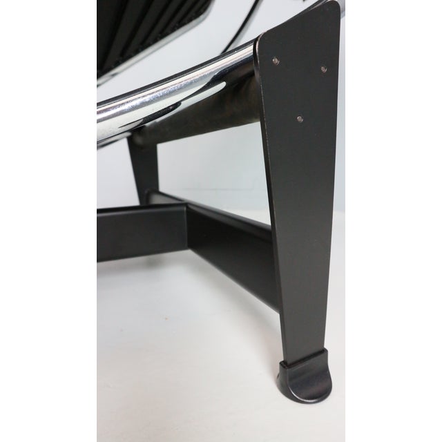 White Leather LC4 Chaise Longue by Le Corbusier for Cassina, 1980s For Sale - Image 9 of 18