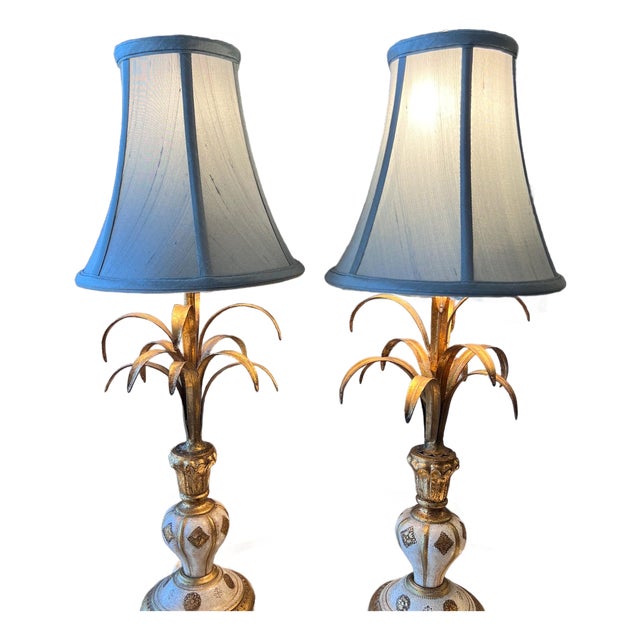 Gorgeous pair of two vintage Florentine giltwood and tole lamps // carved wood and metal palm style lamp bases // gilt and gesso // Italian For Sale