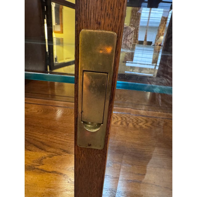 Mid-Century Modern 1970s Henredon Scene One Campaign Oak Lighted Display and Bar Cabinet For Sale - Image 3 of 9