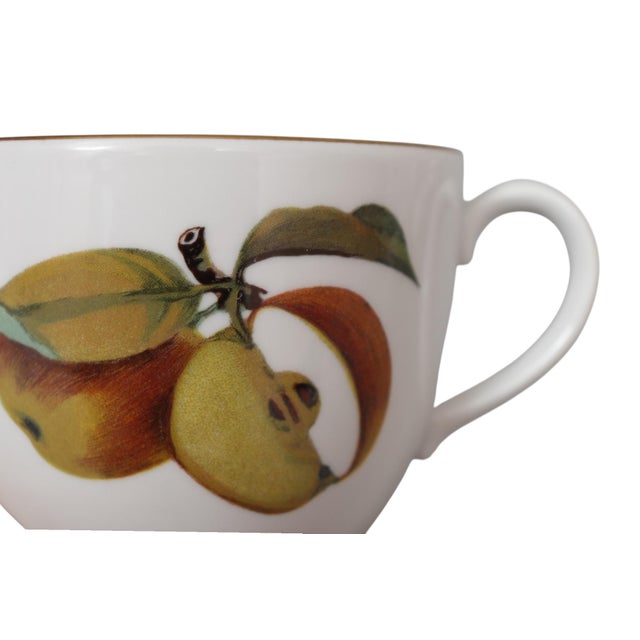 Ceramic 1960s Royal Worcester English Porcelain Evesham Teacups and Saucers by Royal Worcester - 12 pcs For Sale - Image 7 of 10