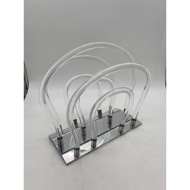 Vintage Dorothy Thorpe Style Magazine Rack Lucite Mirror and Mylar "Chrome" For Sale In Los Angeles - Image 6 of 8