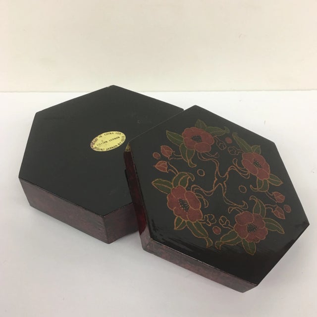 Vintage Lacquer Hexagon Box For Sale In Portland, ME - Image 6 of 8
