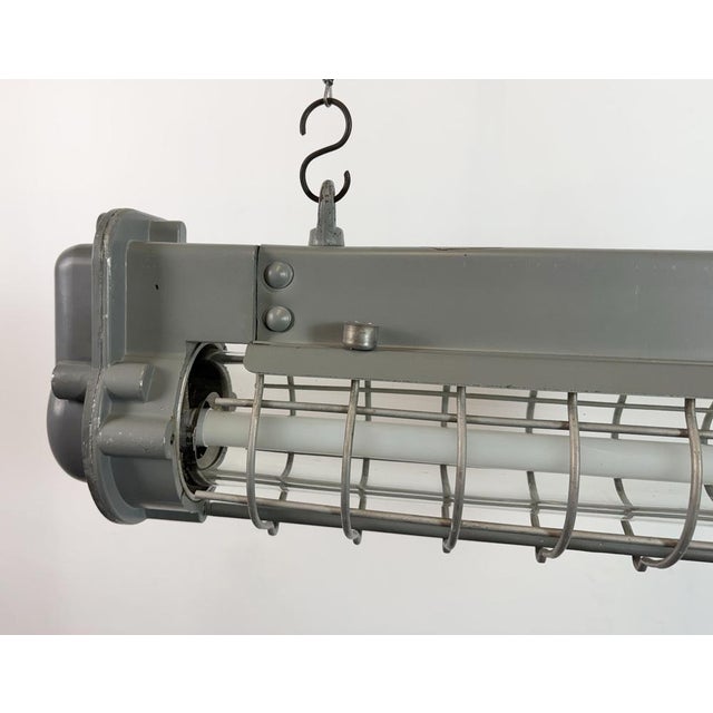 Industrial Grey Hanging Tube Light from Elektrosvit, 1970s For Sale - Image 6 of 18