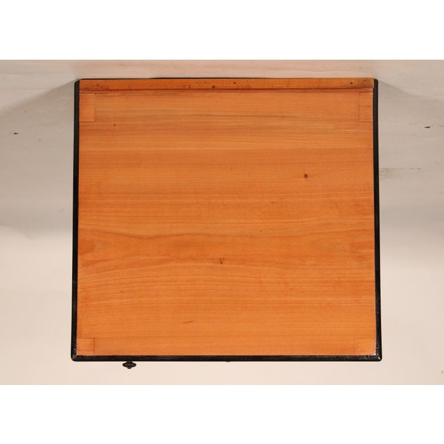 1930s Art Deco Birch and Ebonized Side Table For Sale - Image 5 of 11