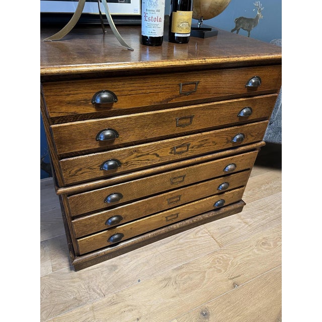 Vintage Chest of Drawers in Oak, 1930s For Sale - Image 9 of 11