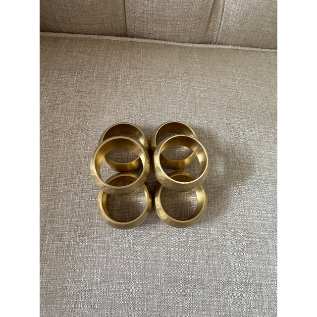 Mid-Century Modern Vintage Hammered Brass Napkin Rings- Set of 6 For Sale - Image 3 of 7
