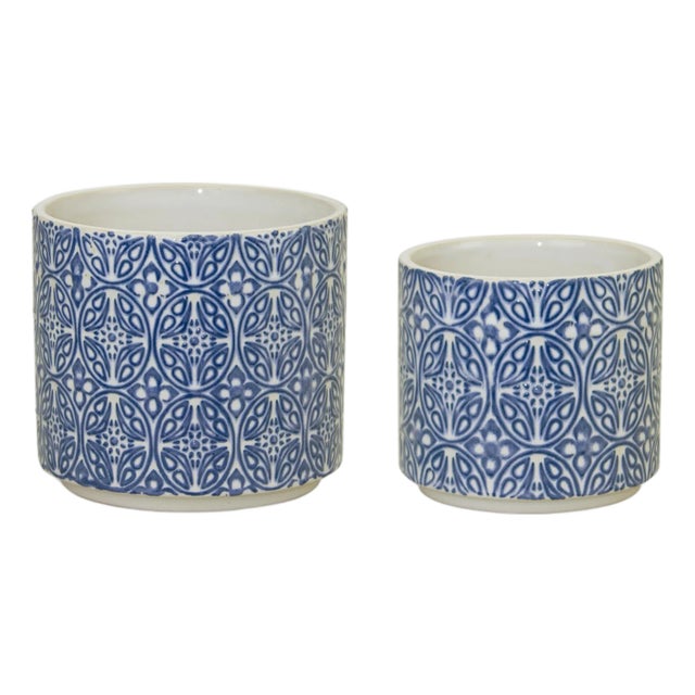 Ornamental Blue andWhite Ceramic Pot (Set of 2) For Sale