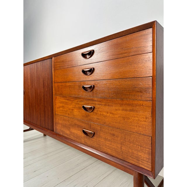 Vintage Danish Teak Sideboard by Peter Hvidt & Orla Mølgaard-Nielsen for Søborg Møbelfabrik, 1950s For Sale - Image 12 of 17