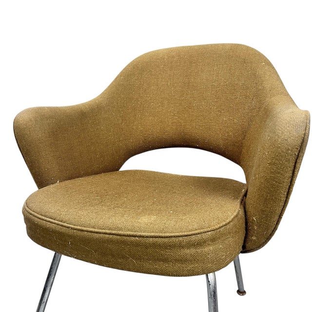 For sale is this great vintage all original chair made by knoll. The sticker label is missing.